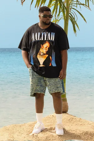 Boohoo Camiseta Plus Negra Con Estampado De Aaliyah