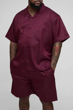 Boohoo Conjunto Plus De Pantalón Corto Holgado Y Camisa Oversize De Raso Con Solapas Y Estampado De Cuadros