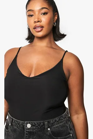 Boohoo Body Plus Ceñido De Tirantes Y Tela Doble