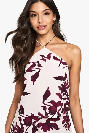Boohoo Top Crop Básico De Flores Con Escote Halter