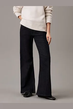 Calvin Klein Slim Flared Jeans