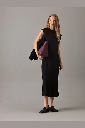 Calvin Klein Vestido recto de viscosa