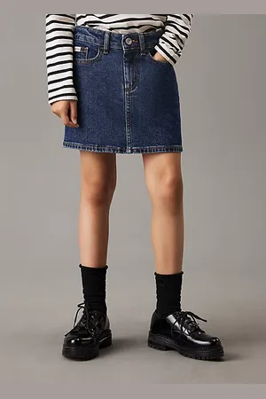 Calvin Klein Minifalda denim slim