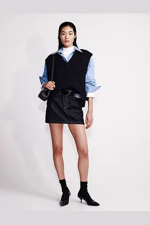 Calvin Klein Camisa cropped con botones de tejido de popelín
