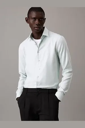 Calvin Klein Camisa de vestir slim estructurada no planchado