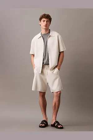 Calvin Klein Pantalón corto de malla jacquard