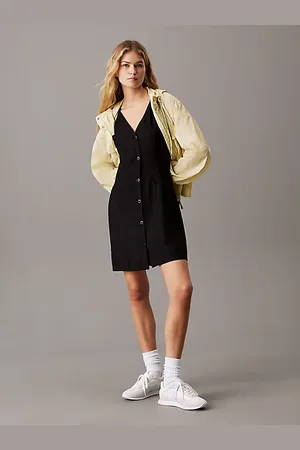 Calvin Klein Vestido abotonado de crepé suave