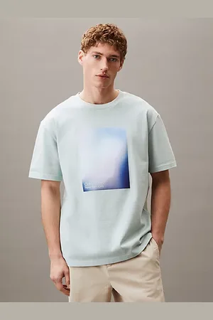 Calvin Klein Camiseta holgada con estampado iridiscente