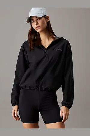 Calvin Klein Cortavientos