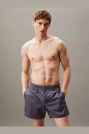 Calvin Klein Shorts de baño tailored - CK Essentials