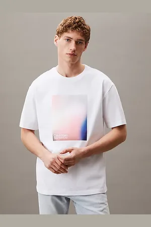 Calvin Klein Camiseta holgada con estampado iridiscente