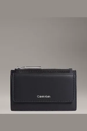 Calvin Klein Tarjetero RFID con cremallera