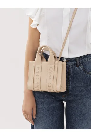 Chloé Minibolso tote Woody de cuero suave