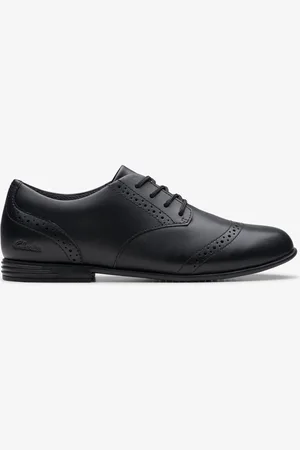 Clarks Clarks Finja Brogue Older
