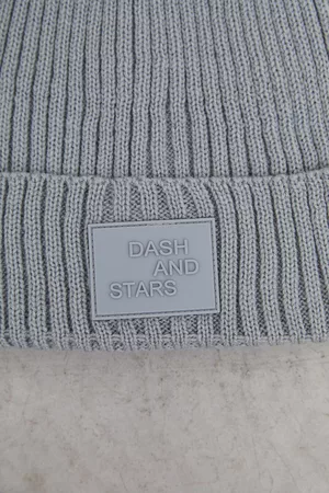 Dash and Stars Gorro tricot logo gris