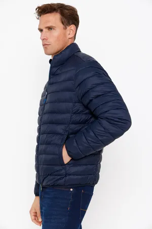 Rebajas en Cortefiel: la chaqueta más barata para hombre