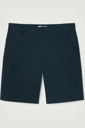 COS CLASSIC CHINO SHORTS