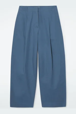 COS PLEATED BARREL-LEG CHINOS