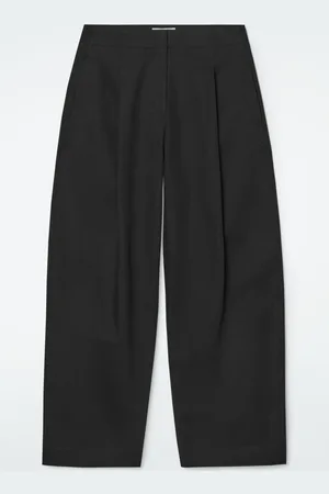 COS PLEATED BARREL-LEG CHINOS
