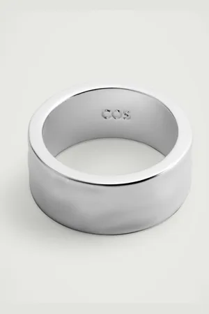 COS Anillo Grueso Mate Moldeado A Forja