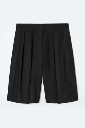 COS Bermudas De Lino Con Pinzas in