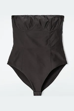 COS Body Estilo Corset