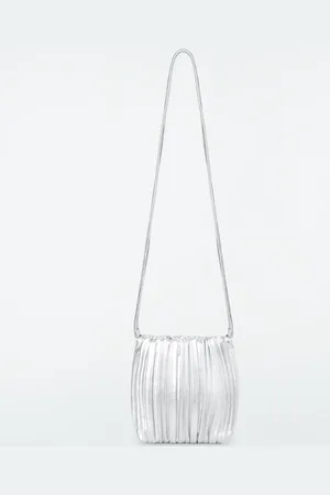 COS Bolso Bandolera Scallop