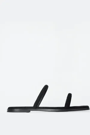 COS Sandalias De Ante Minimalistas