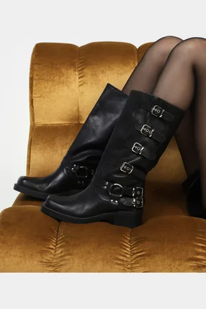 Dixie Botas con múltiples hebillas decorativas
