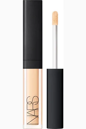 NARS All Day Luminous Collection RADIANT CREAMY MINI Correctores de color 1.4 ml CAFE AU LAIT