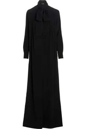 Capasa Milano Vestido Negro Largo con Pajarita