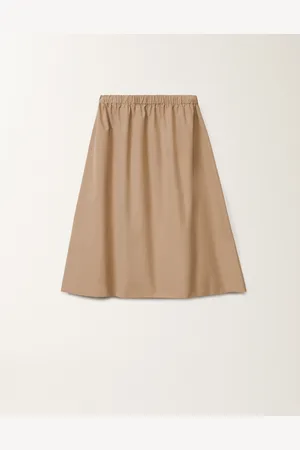 Fabiana Filippi Falda Estilo Gabardina, Bellota