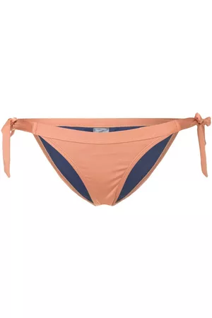 Duskii Bragas de bikini Byron