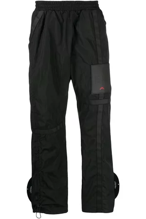 A-cold-wall* Pantalones con parche del logo