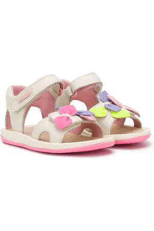 Camper Sandalias con lazo en el frente