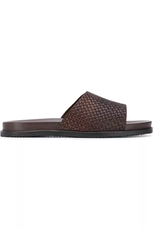 Scarosso Slippers con diseño tejido
