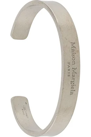 Maison Margiela Brazalete con logo grabado