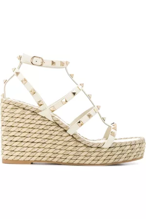 VALENTINO GARAVANI Sandalias Rockstud con cuña de cuerda