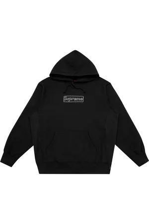 Supreme Sudadera con logo de x KAWS