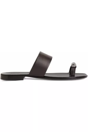 Giuseppe Zanotti Sandalias Norbert con puntera metalizada