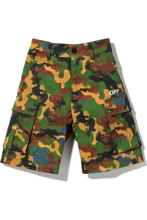 OFF-WHITE Bermudas con estampado militar