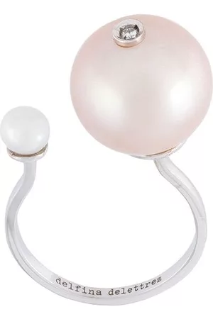 DELFINA DELETTREZ Anillo con diamante "Pearl piercing"
