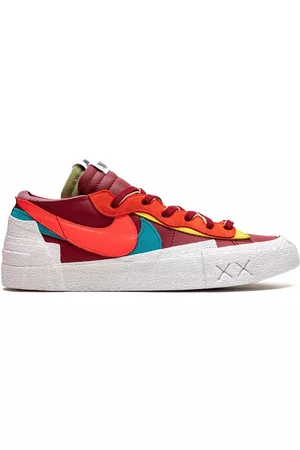Nike Zapatillas Blazer Low de x Sacai x KAWS