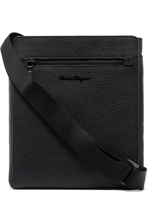 Salvatore Ferragamo Bandolera con placa del logo