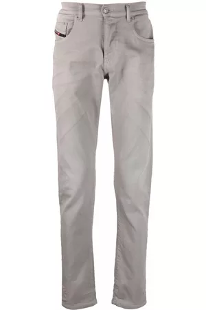 Diesel Vaqueros D-Strukt 0670M 2060 slim