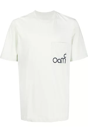 OAMC Camiseta con bolsillo de parche con logo