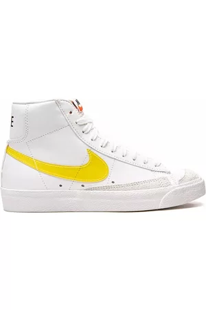 Nike Zapatillas Blazer Mid 77 Essential