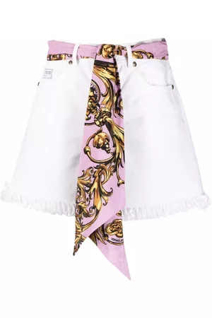 VERSACE Pantalones cortos con pañuelo