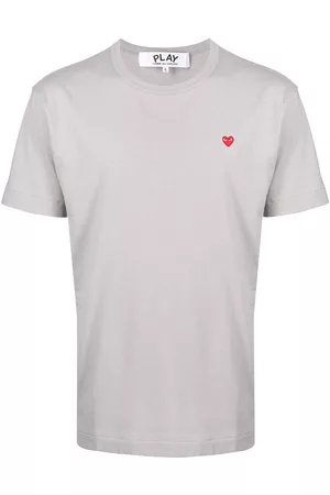 Comme des Garçons Camiseta con parche de corazón