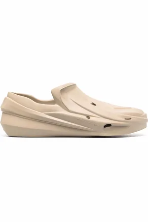 1017 ALYX 9SM Slippers Mono con logo en relieve